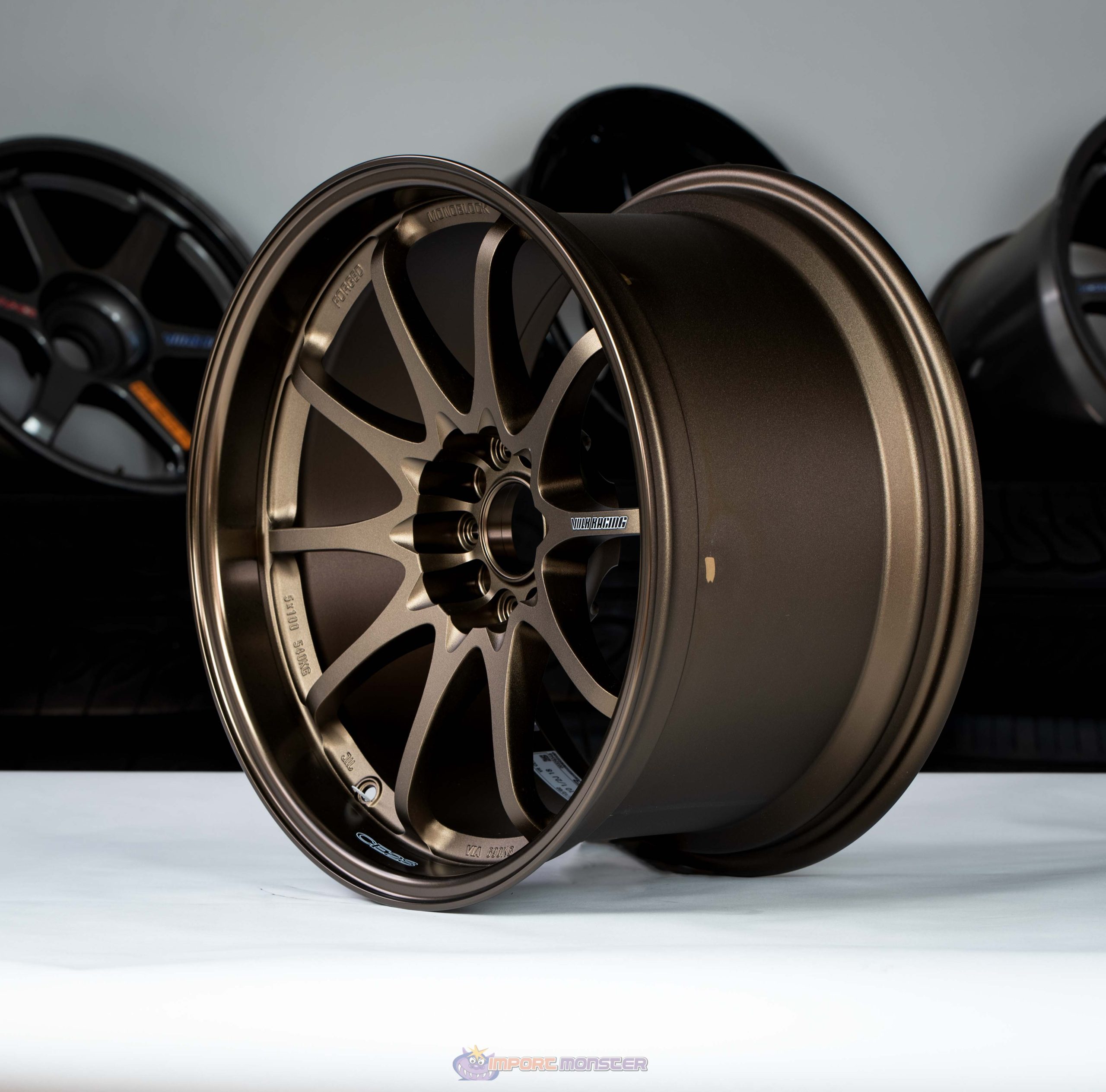 Rays Volk Racing CE28N 18 x 10.5″ +18 5 x 114.3 Bronze wheel set