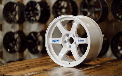 Rays Engineering Volk Racing TE37 white staggered 17×9″ +15 front and  17×9.5″ +12 rear 5×114.3 – set of 4