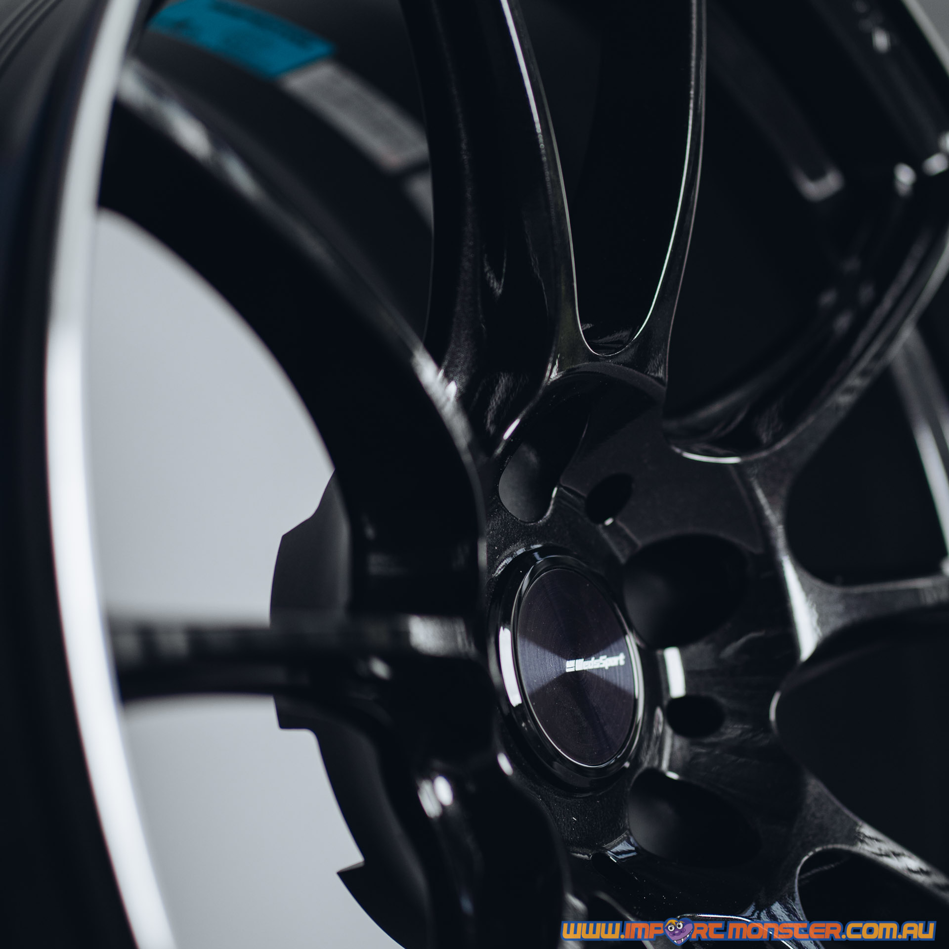 WedsSport SAR ×9.5″ + 5×.3 pcd – metal black/F wheel set
