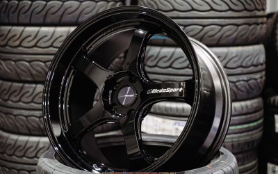 WedsSport RN-05M 19×9.5″ 5×114.3 +28 GLOSS BLACK finish wheel set 72920