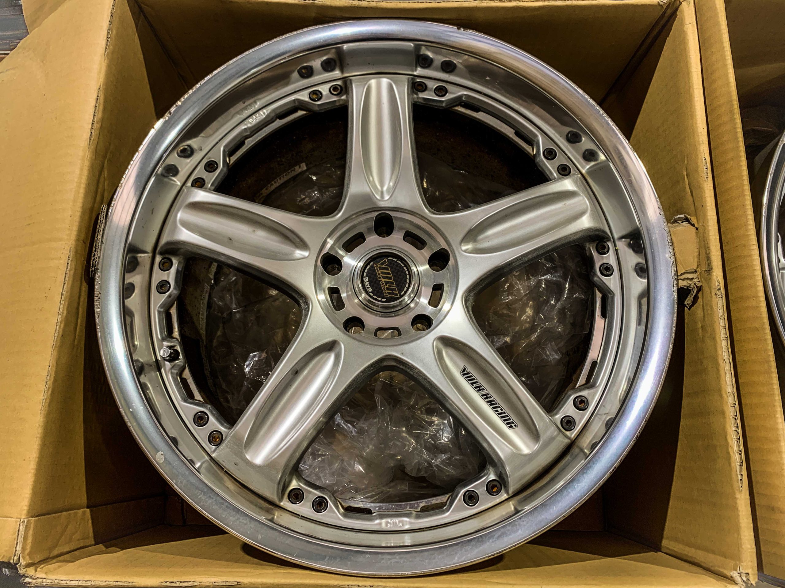 USED – Rays Volk Racing GT-C – 19×9.5 +23 – 5×114.3 – NS Silver (Crazed ...