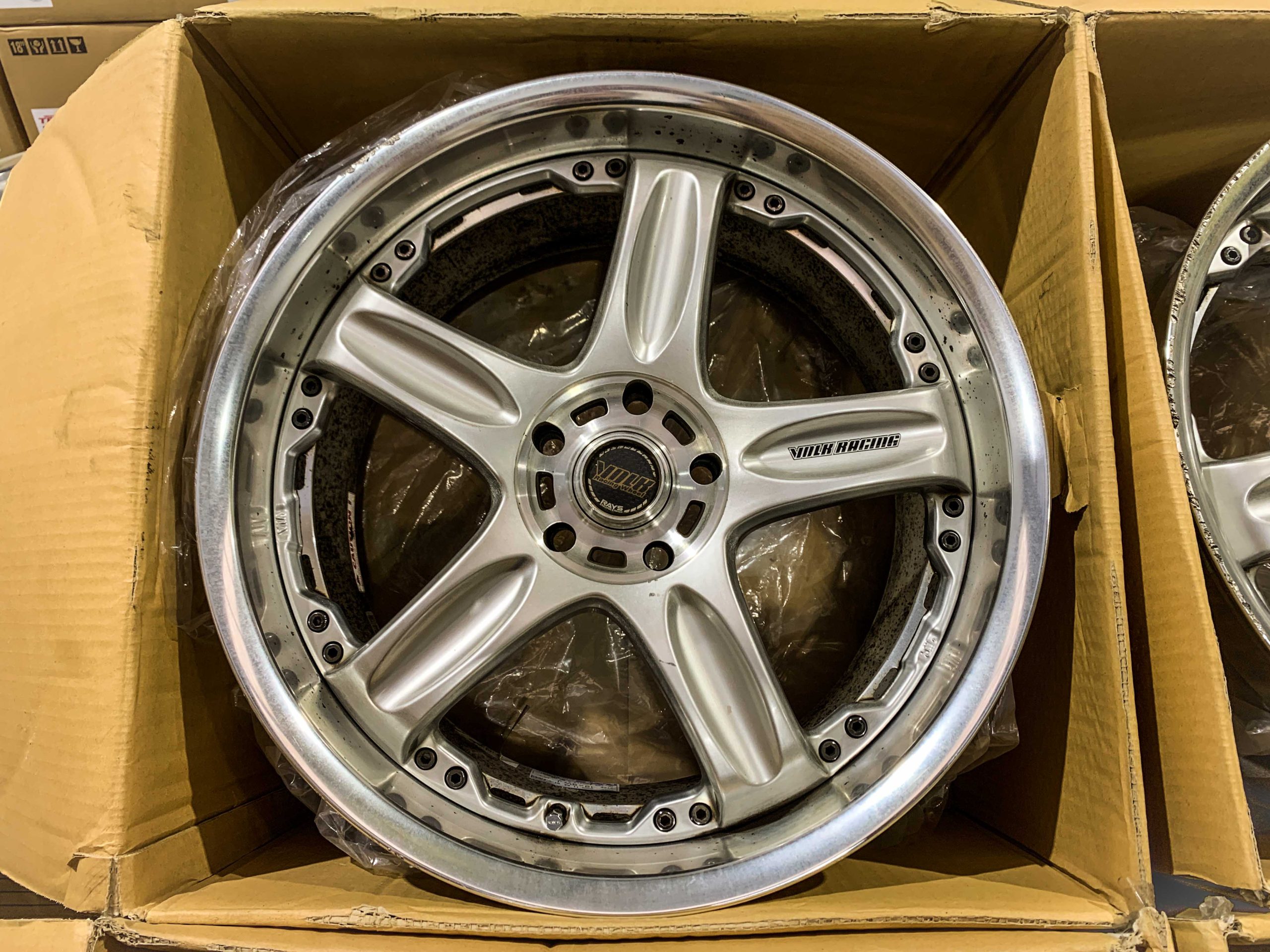 USED – Rays Volk Racing GT-C – 19×9.5 +23 – 5×114.3 – NS Silver (Crazed ...