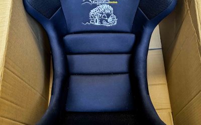 Thrash Racing – Racing Seat – Black – with removable side protection