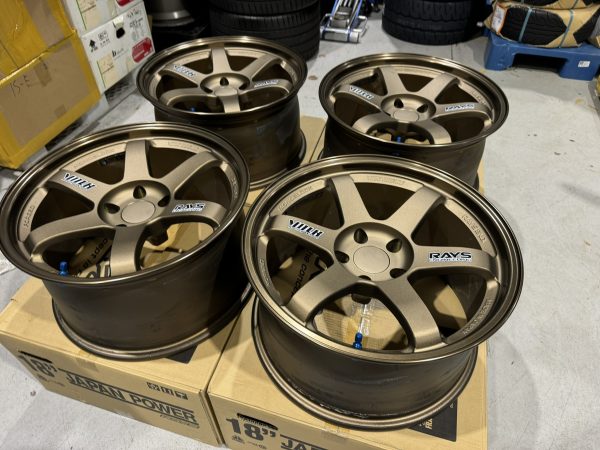 USED - Volk Racing TE37 and TE37SL Combo SET OF 5 wheels! 18x9.5" +38 (2 of) 18x9.5" +45 (three of) 5x100PCD - Image 2