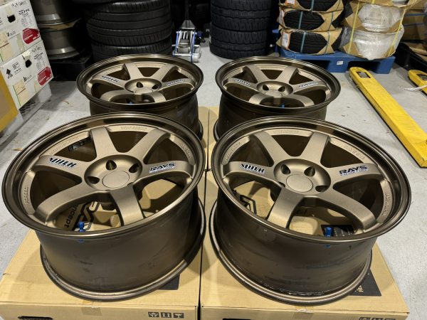 USED - Volk Racing TE37 and TE37SL Combo SET OF 5 wheels! 18x9.5" +38 (2 of) 18x9.5" +45 (three of) 5x100PCD - Image 4